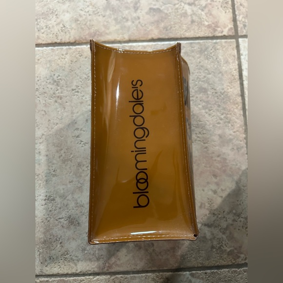 Little Brown Bag - Picture 2 of 4